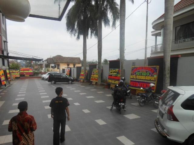 Feodora Airport Hotel ปาเลมบัง ภายนอก รูปภาพ