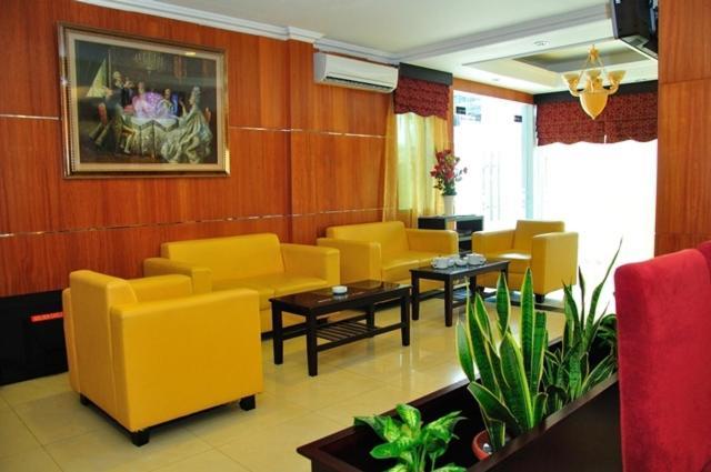 Feodora Airport Hotel ปาเลมบัง ภายนอก รูปภาพ